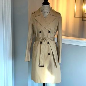 j Crew fully lined trench, size 6.